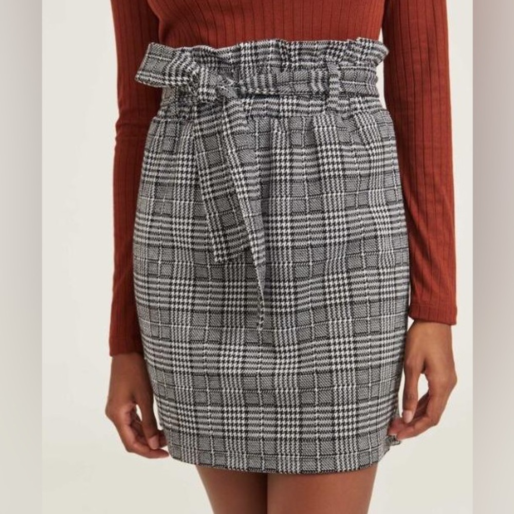 🔸 Ardene 🔸 high waist skirt
